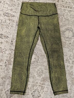 Lululemon Yellow Green Grid Print High-Waist Capri Leggings